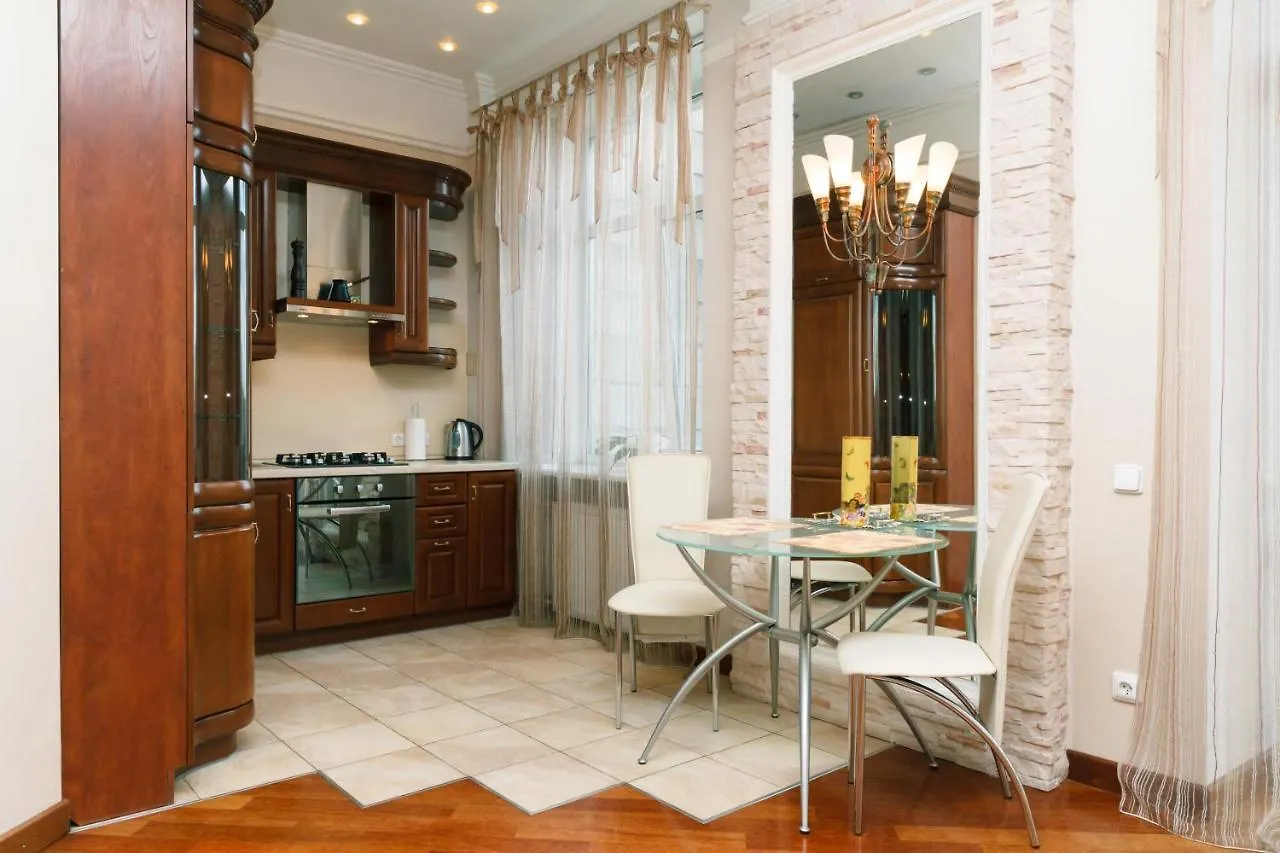 Apartment Просторные Апартаменты С Красивым Видом, Крещатик 25